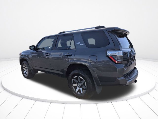 Used 2018 Toyota 4Runner TRD Off-Road AWD/4WD image 5