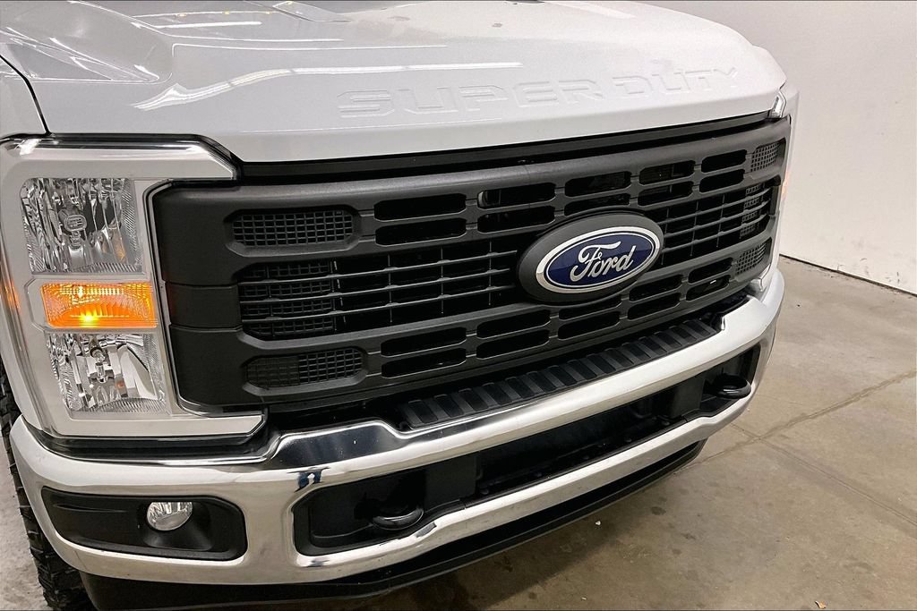 Used 2024 Ford F250 XL w/ XL Off-Road Package AWD/4WD image 28