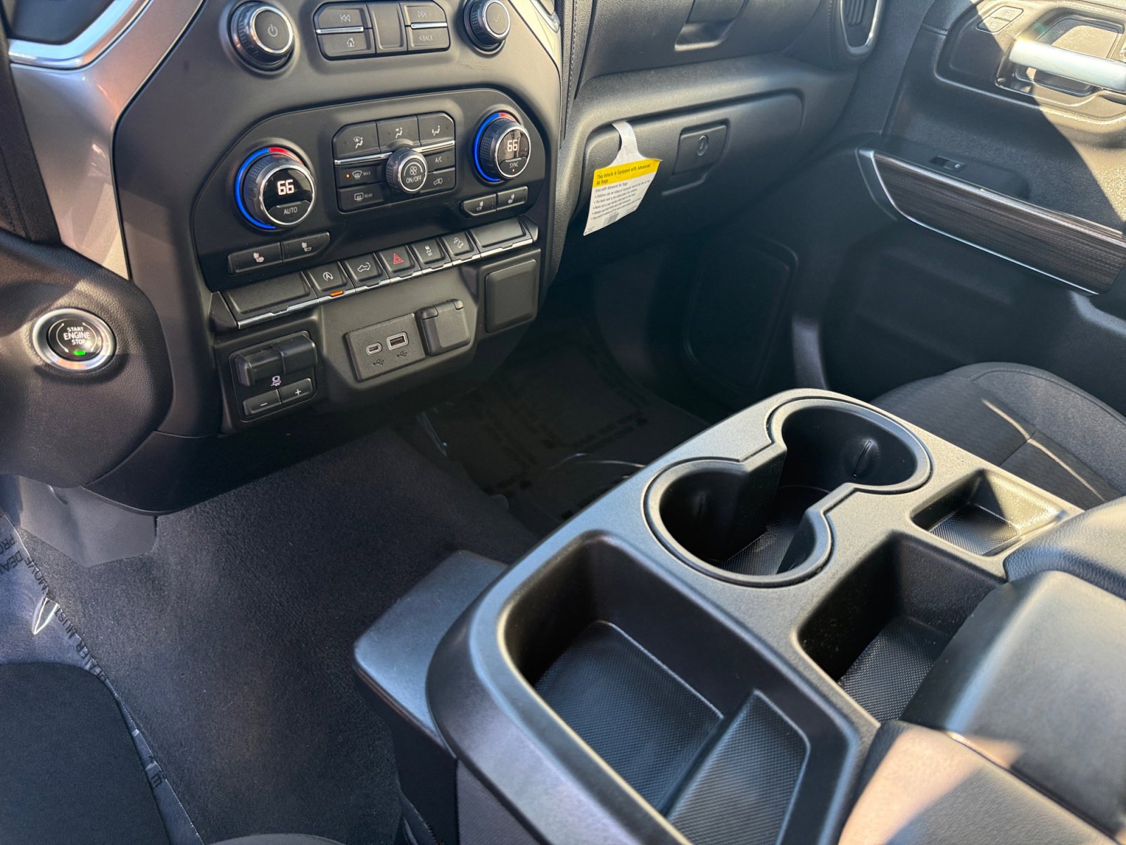 Used 2020 Chevrolet Silverado 1500 LT w/ All-Star Edition image 13