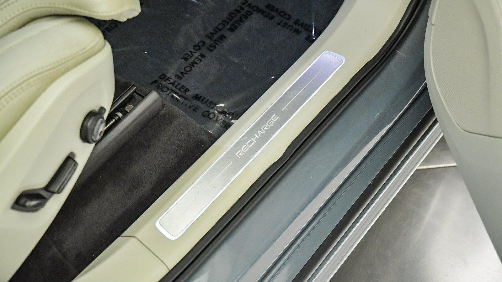 Certified 2023 Volvo XC90 T8 Ultimate image 17