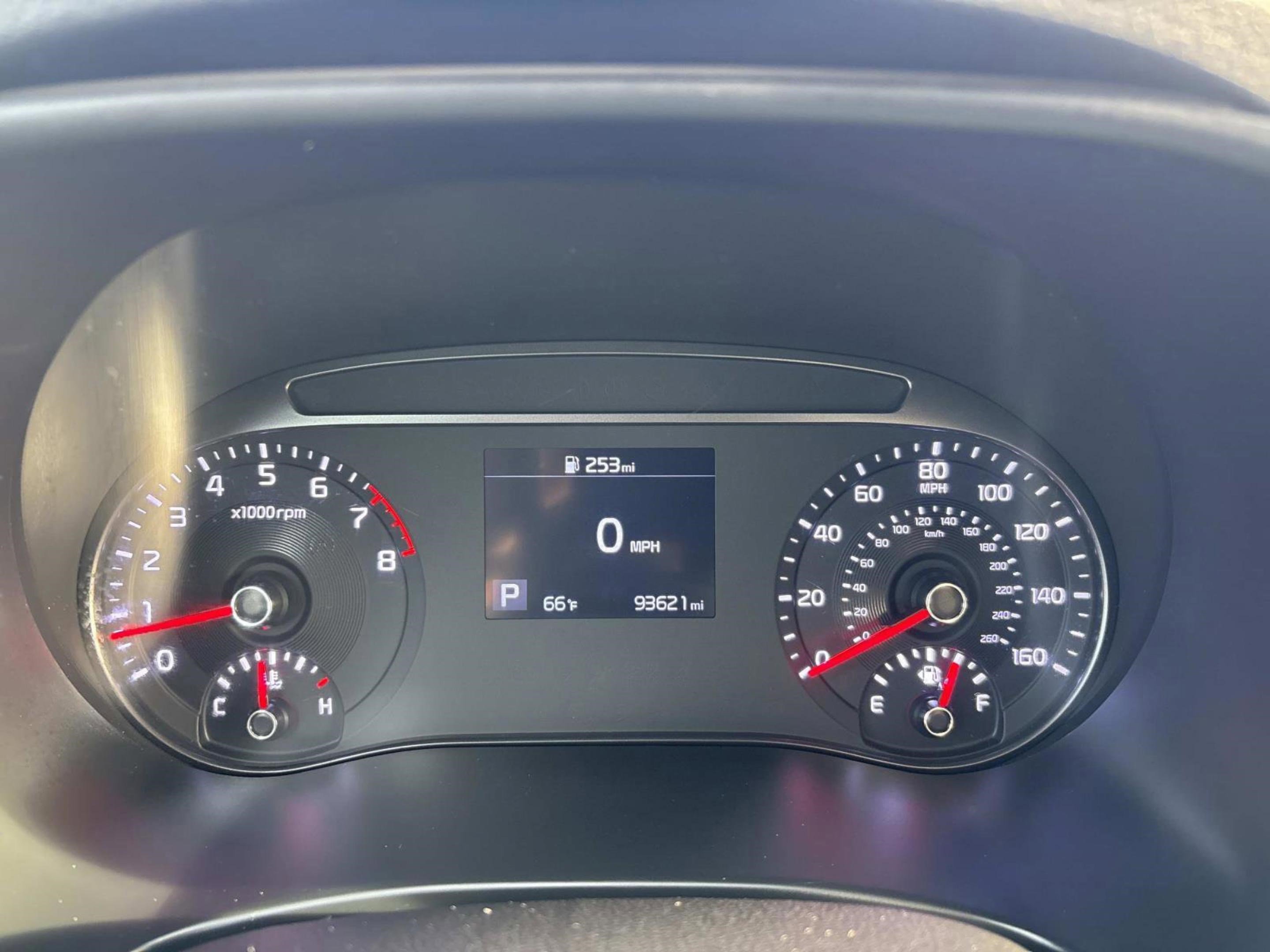 Used 2020 Kia Soul LX image 35