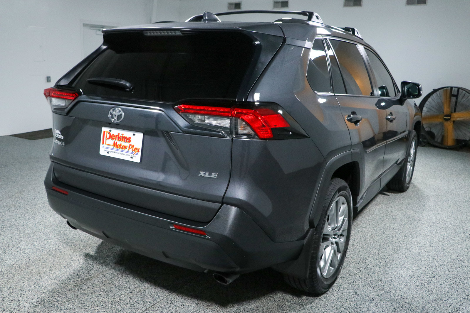 Used 2024 Toyota RAV4 XLE Premium FWD image 7