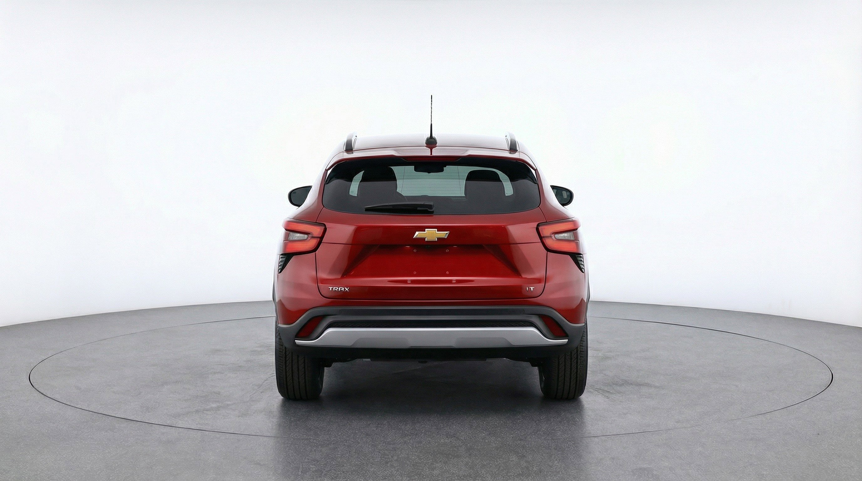 Used 2025 Chevrolet Trax LT w/ LT Convenience Package FWD image 7