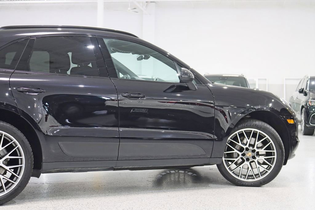 Used 2021 Porsche Macan S w/ Premium Package AWD/4WD image 11