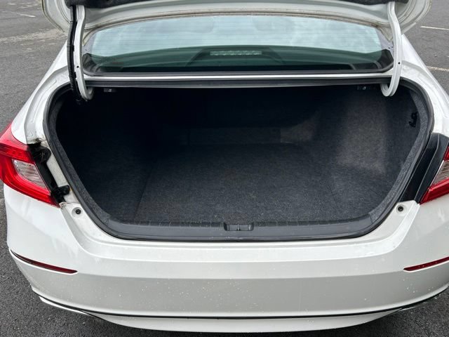 Used 2018 Honda Accord EX image 39