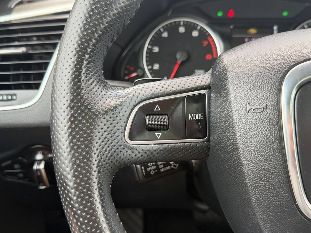 Used 2012 Audi Q5 3.2 Prestige AWD/4WD image 22