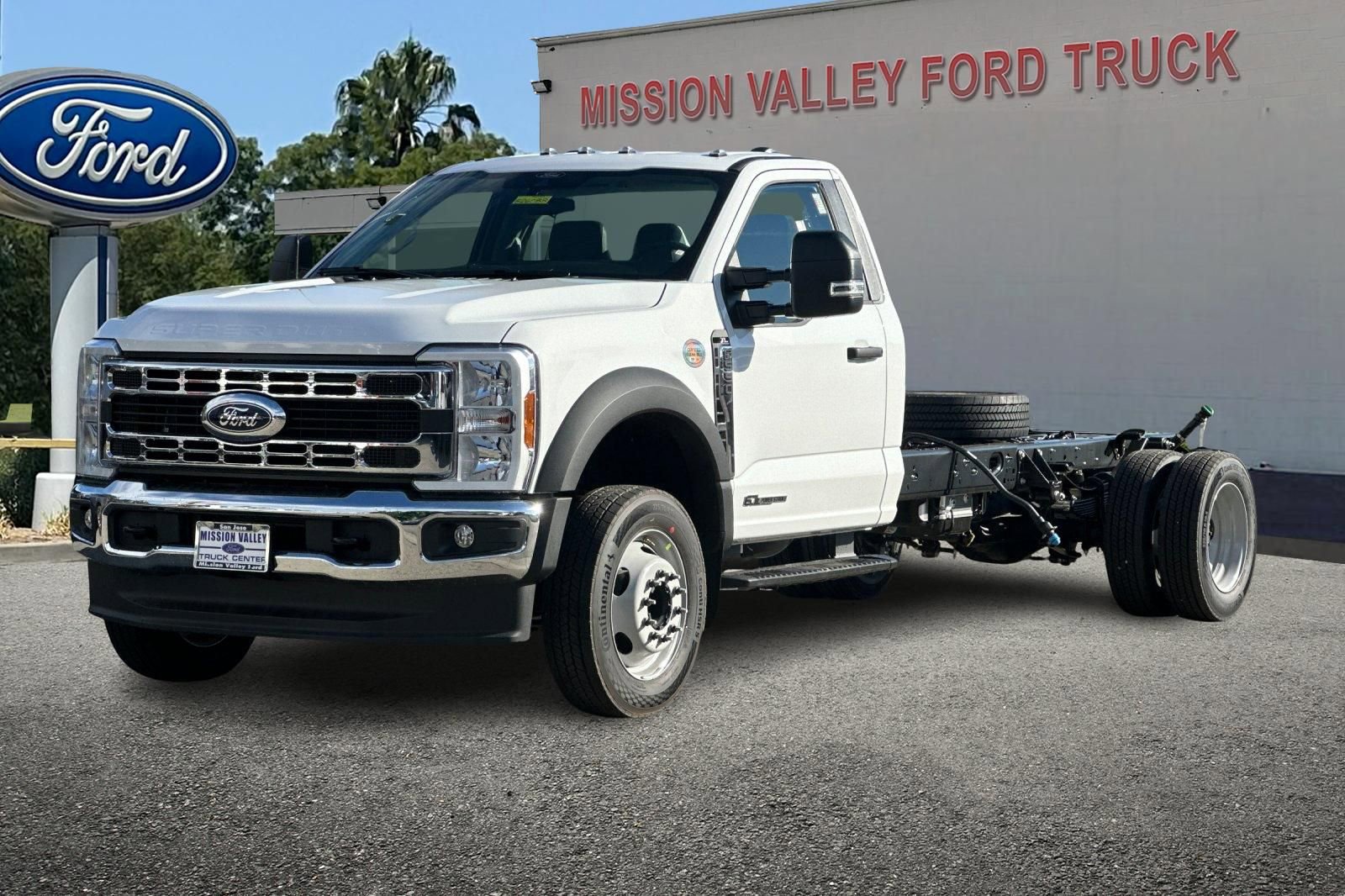 New 2026 Ford F550 2WD Regular Cab Super Duty image 8