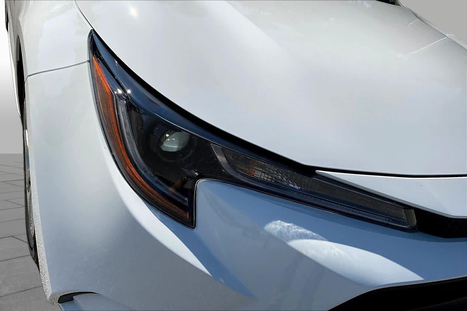 Used 2026 Toyota Corolla LE FWD image 27