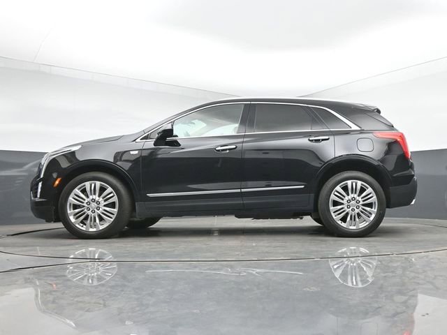 Used 2017 Cadillac XT5 Premium Luxury w/ Advanced Security Package AWD/4WD image 18