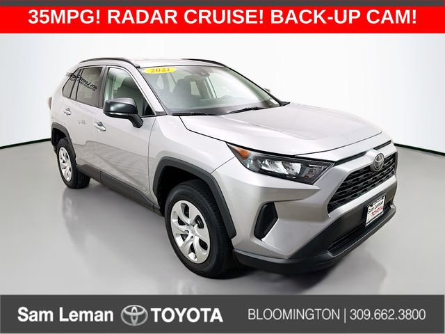 Used 2021 Toyota RAV4 LE video 1