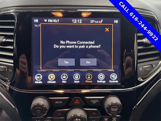 Used 2020 Jeep Grand Cherokee Limited image 18