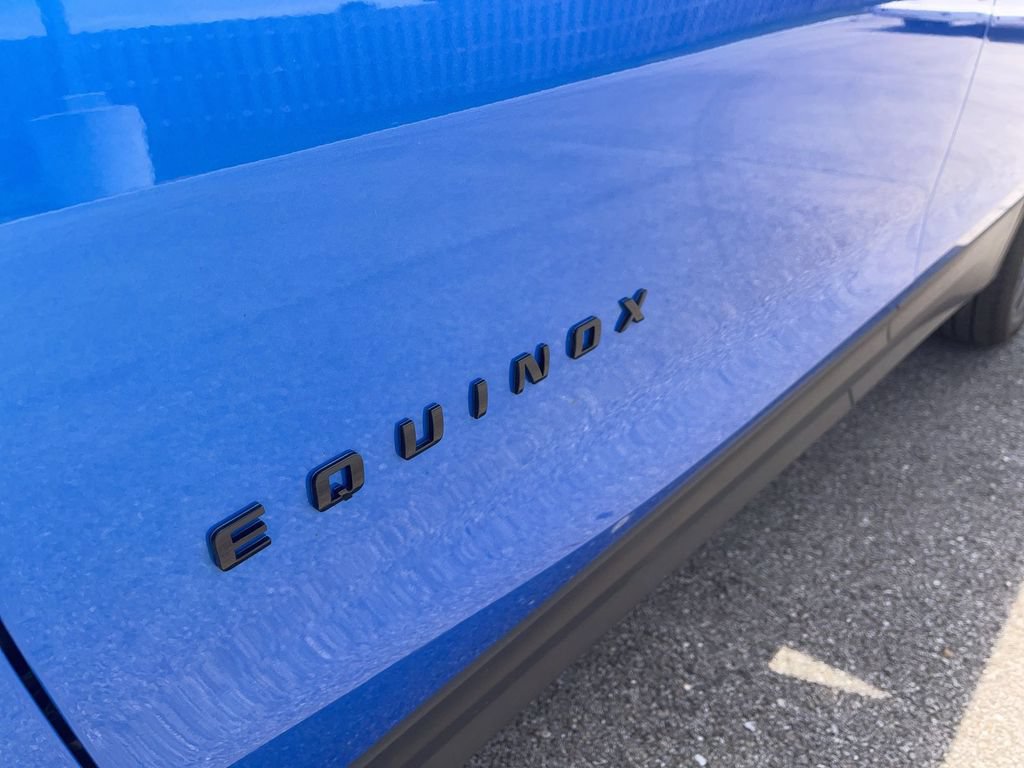 Used 2024 Chevrolet Equinox RS FWD image 12
