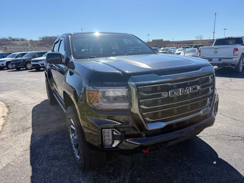 Used 2022 GMC Canyon AT4 image 4