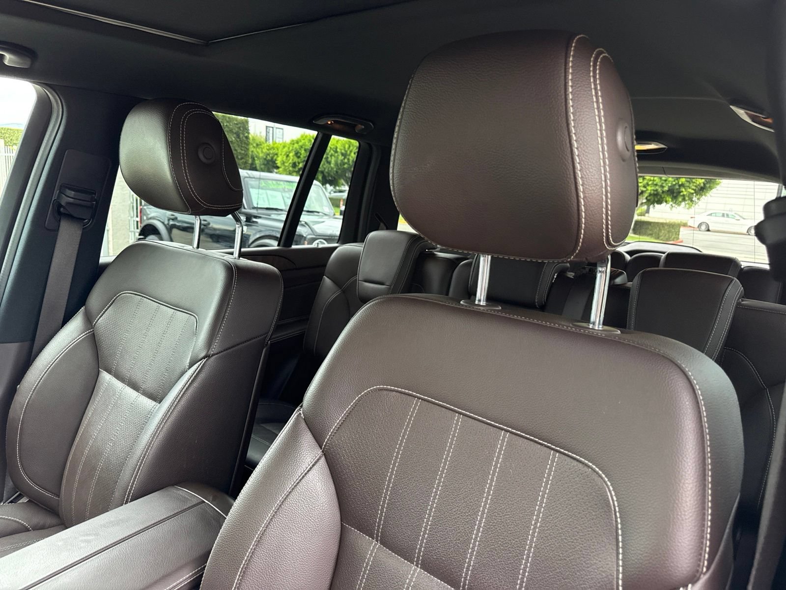 Used 2019 Mercedes-Benz GLS 450 4MATIC image 27