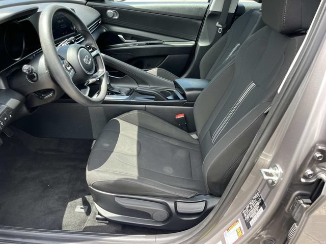 Used 2023 Hyundai Elantra SEL FWD image 22
