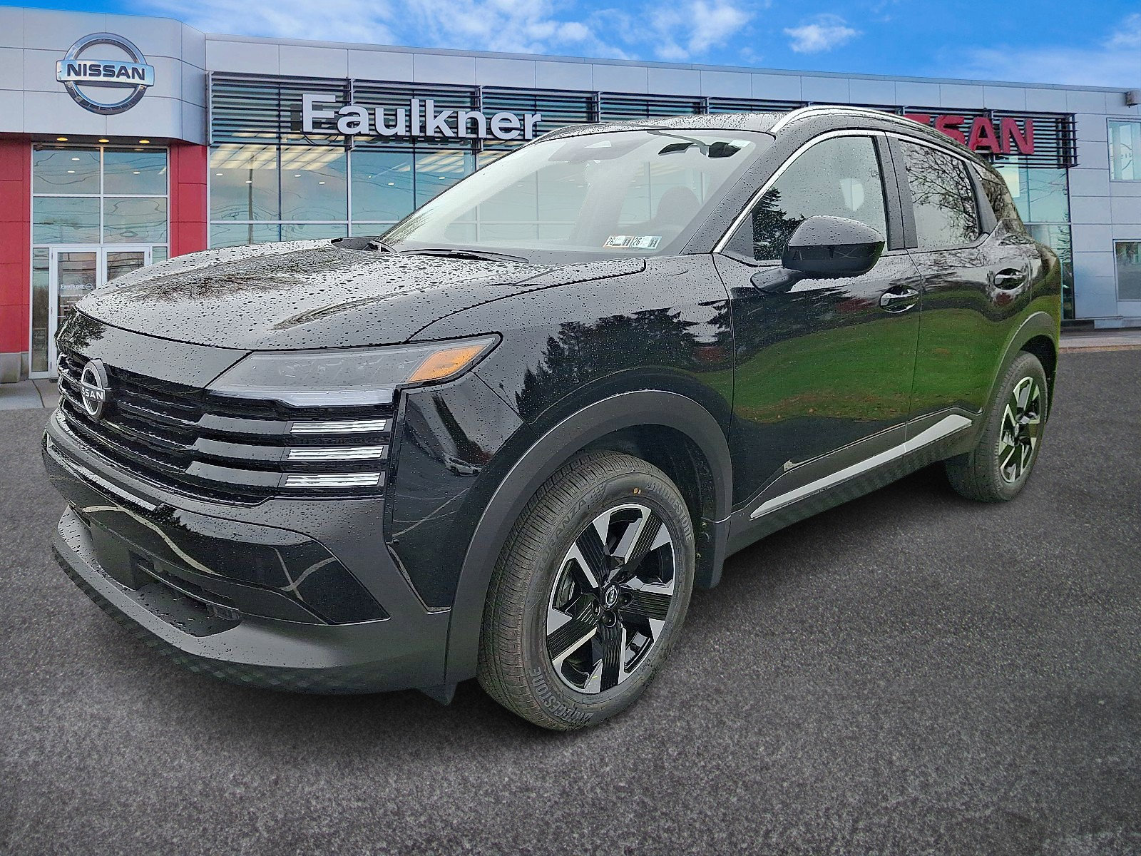 New 2026 Nissan Kicks SV w/ SV Premium Package image 3