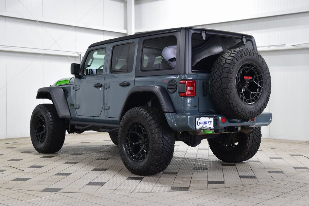 Used 2024 Jeep Wrangler Unlimited Rubicon w/ Safety Group AWD/4WD image 5