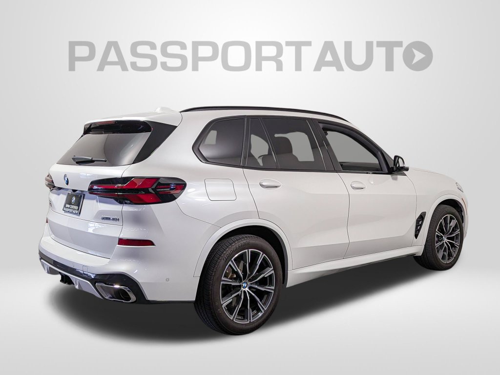 Certified 2024 BMW X5 xDrive40i w/ M Sport Package AWD/4WD image 6