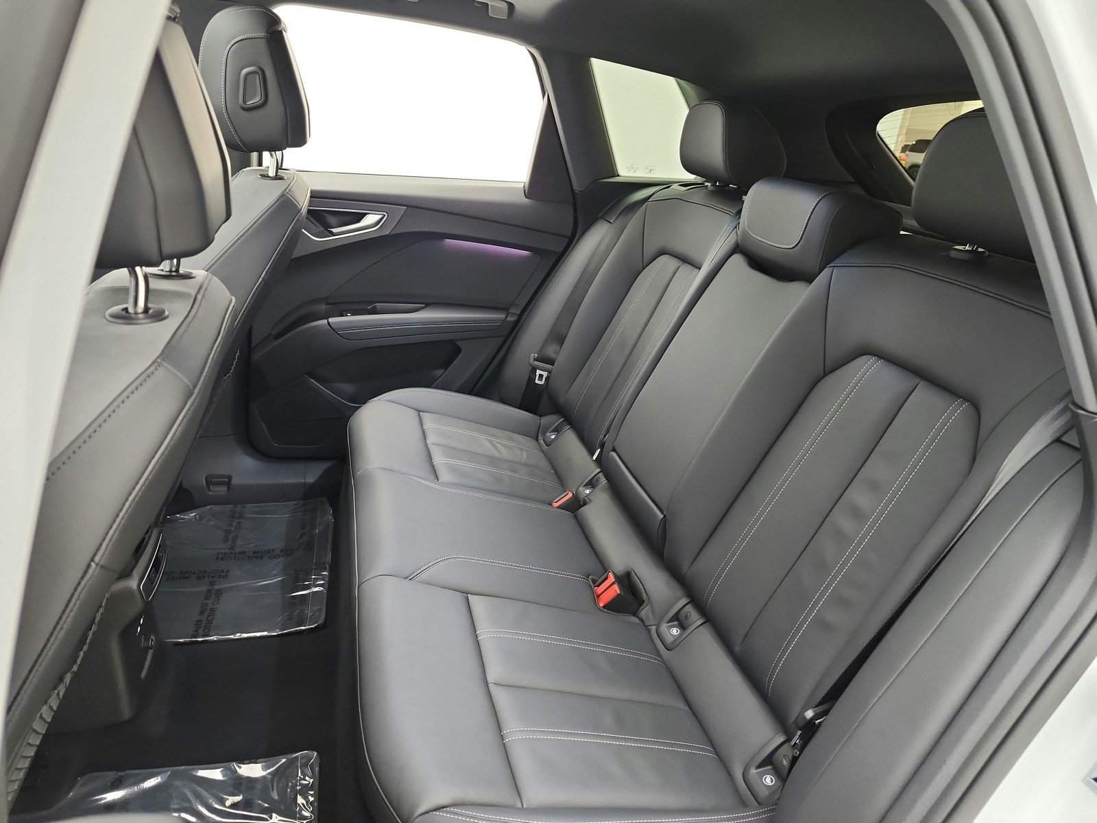 Used 2023 Audi Q4 e-tron Premium Plus w/ Premium Plus AWD/4WD image 16