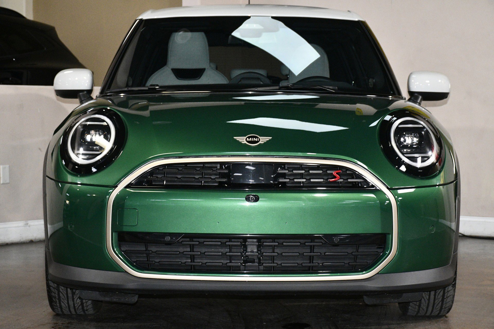 Used 2025 MINI Cooper S image 1