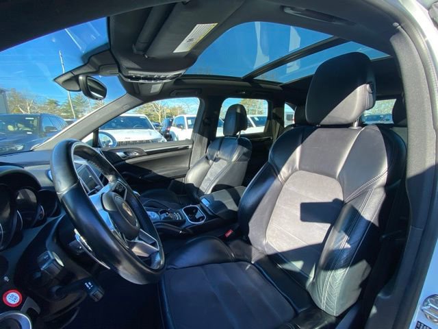 Used 2017 Porsche Cayenne image 19