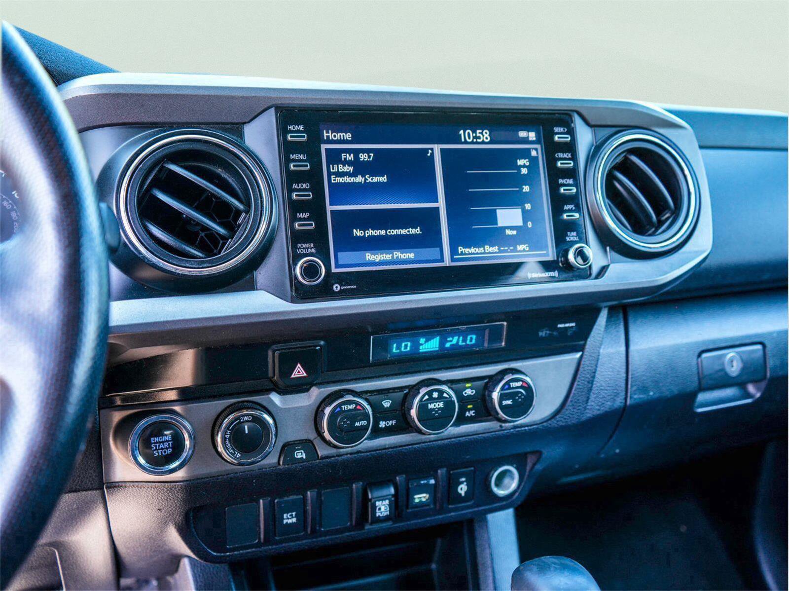 Used 2023 Toyota Tacoma TRD Sport AWD/4WD image 15