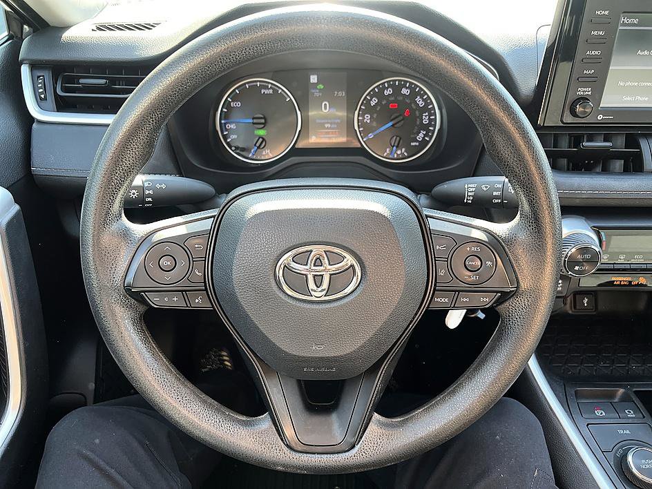 Used 2022 Toyota RAV4 LE AWD/4WD image 14