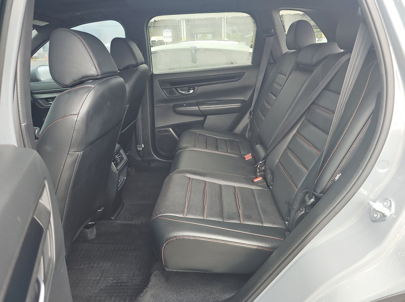 Used 2025 Honda CR-V Sport-L image 10
