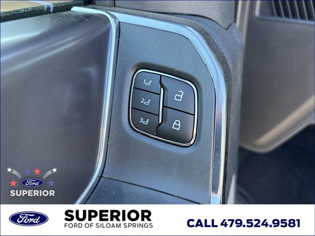 Used 2026 Ford F450 Platinum AWD/4WD image 25