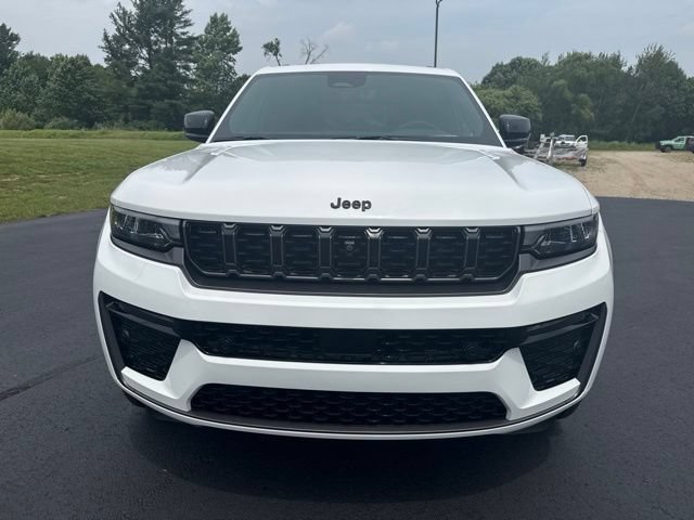 New 2026 Jeep Grand Cherokee Limited AWD/4WD image 8