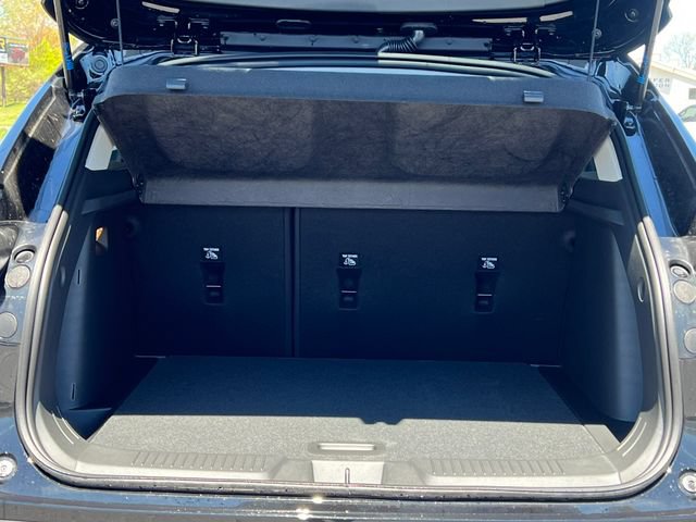 New 2026 Chevrolet Trax LT w/ LT Convenience Package FWD image 33