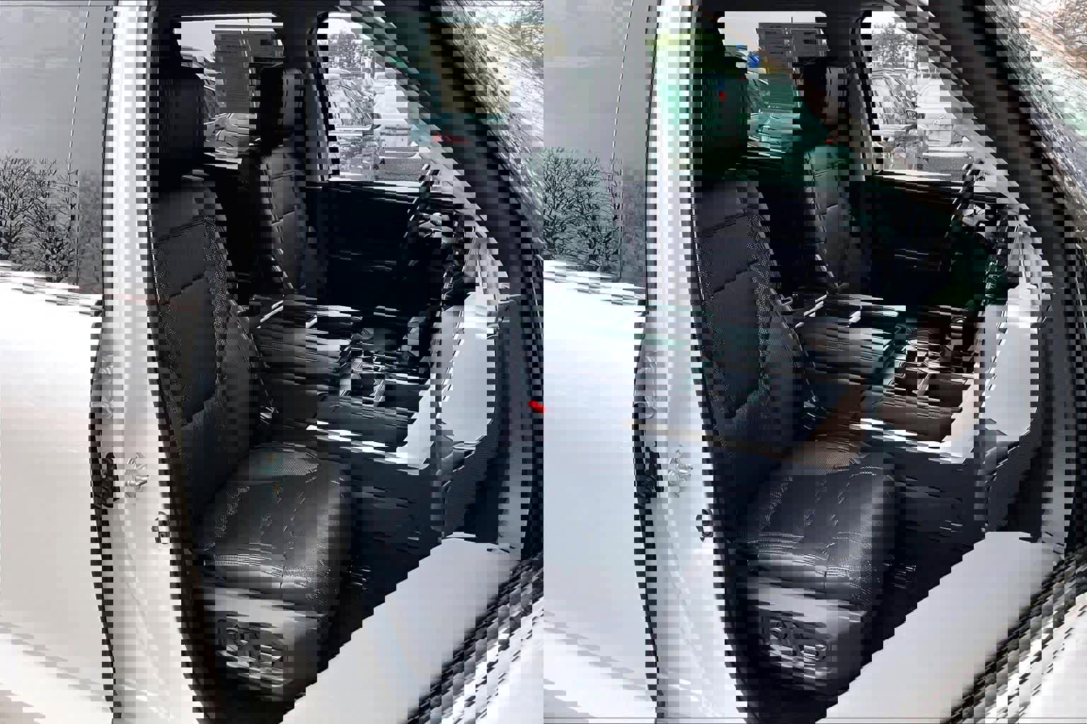 Used 2023 Toyota Tundra Limited image 8