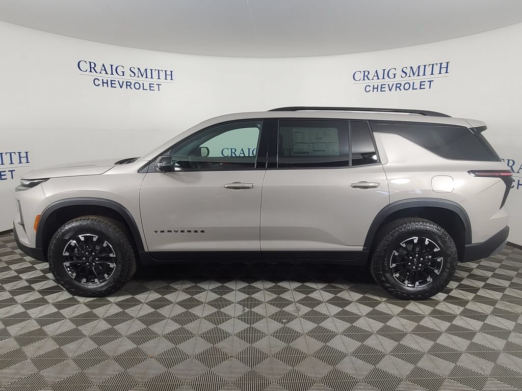 New 2026 Chevrolet Traverse Z71 w/ Driver Confidence Package AWD/4WD image 2
