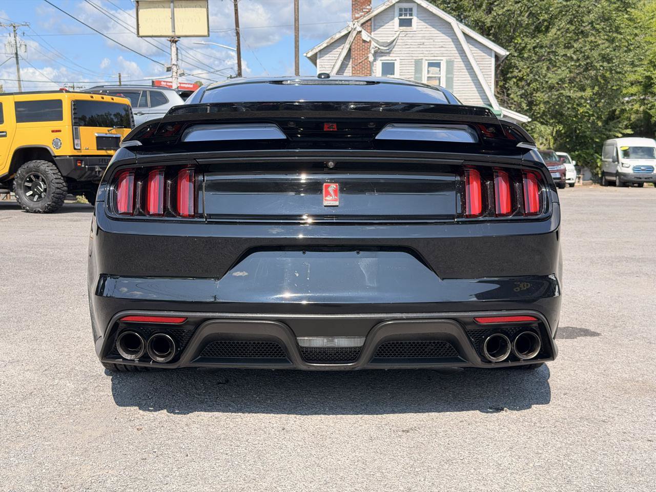 Used 2019 Ford Mustang Shelby GT350 w/ Technology Package RWD image 6