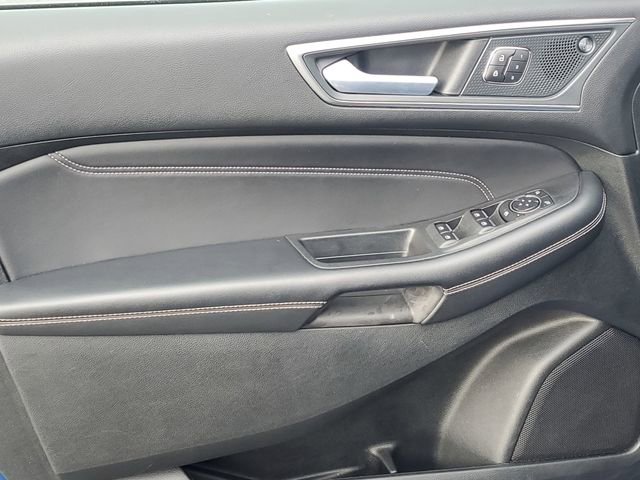 Certified 2024 Ford Edge Titanium image 23