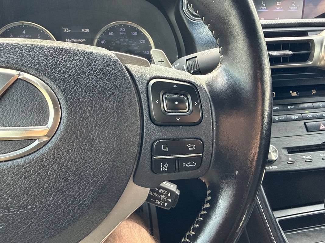 Used 2020 Lexus RC 300 w/ Accessory Package RWD image 24