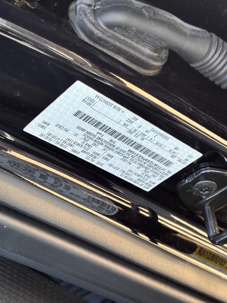 Used 2023 Ford F150 Lariat w/ Max Trailer Tow Package AWD/4WD image 33