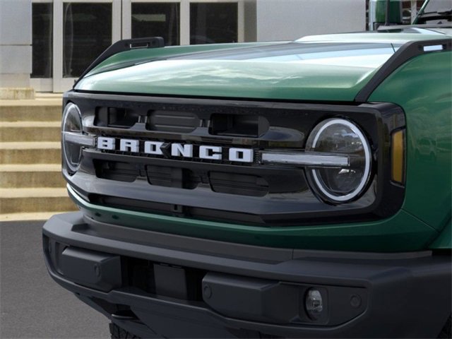 New 2025 Ford Bronco Outer Banks image 19