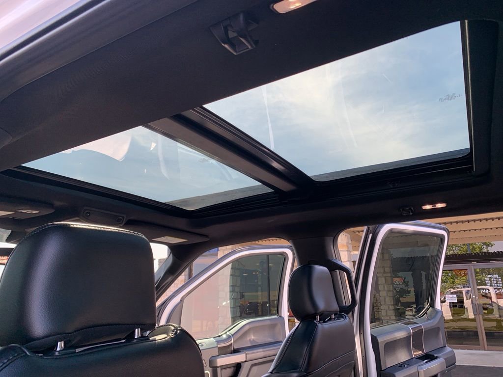 Used 2019 Ford F150 Raptor w/ Equipment Group 802A Luxury AWD/4WD image 34