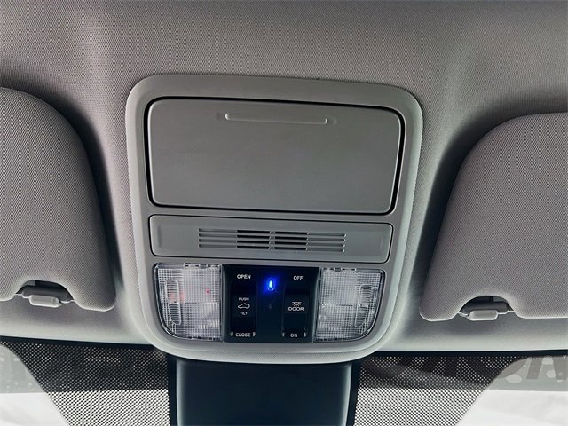 Used 2023 Honda Odyssey EX-L image 19