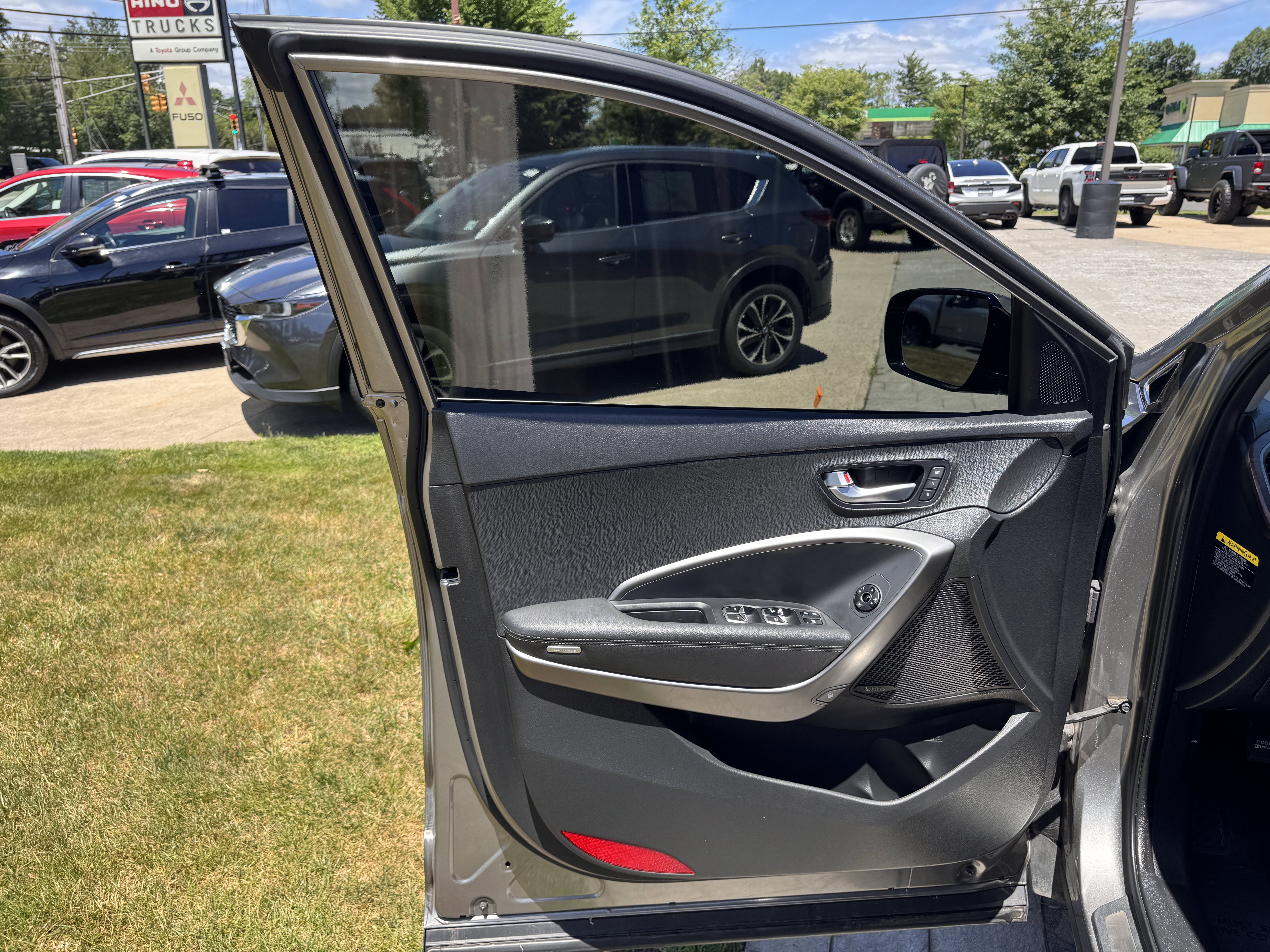 Used 2018 Hyundai Santa Fe Sport AWD/4WD image 19