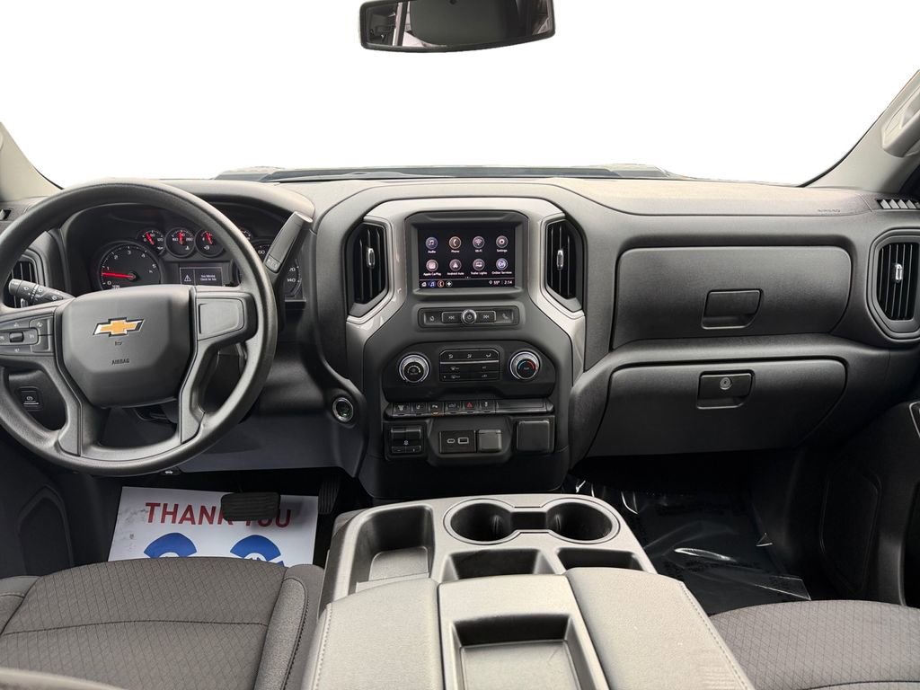 Used 2024 Chevrolet Silverado 2500 Custom w/ Custom Value Package image 10