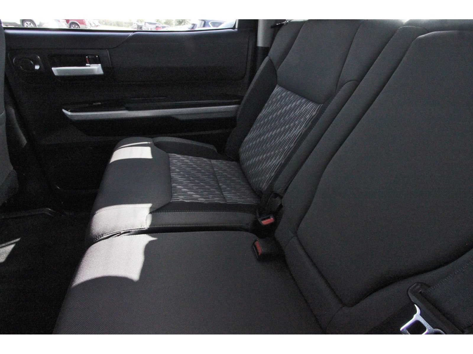 Used 2020 Toyota Tundra SR5 w/ SR5 Upgrade Package RWD image 13