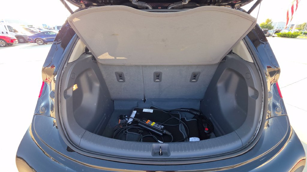 Used 2020 Chevrolet Bolt LT FWD image 16