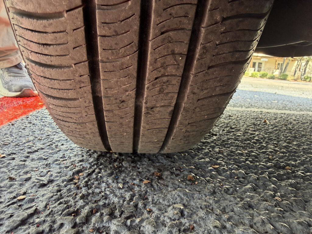 Used 2011 Nissan Versa 1.8 S w/ PWR Plus Pkg image 24