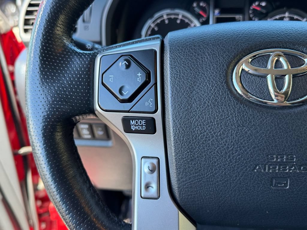 Used 2023 Toyota 4Runner Limited AWD/4WD image 20