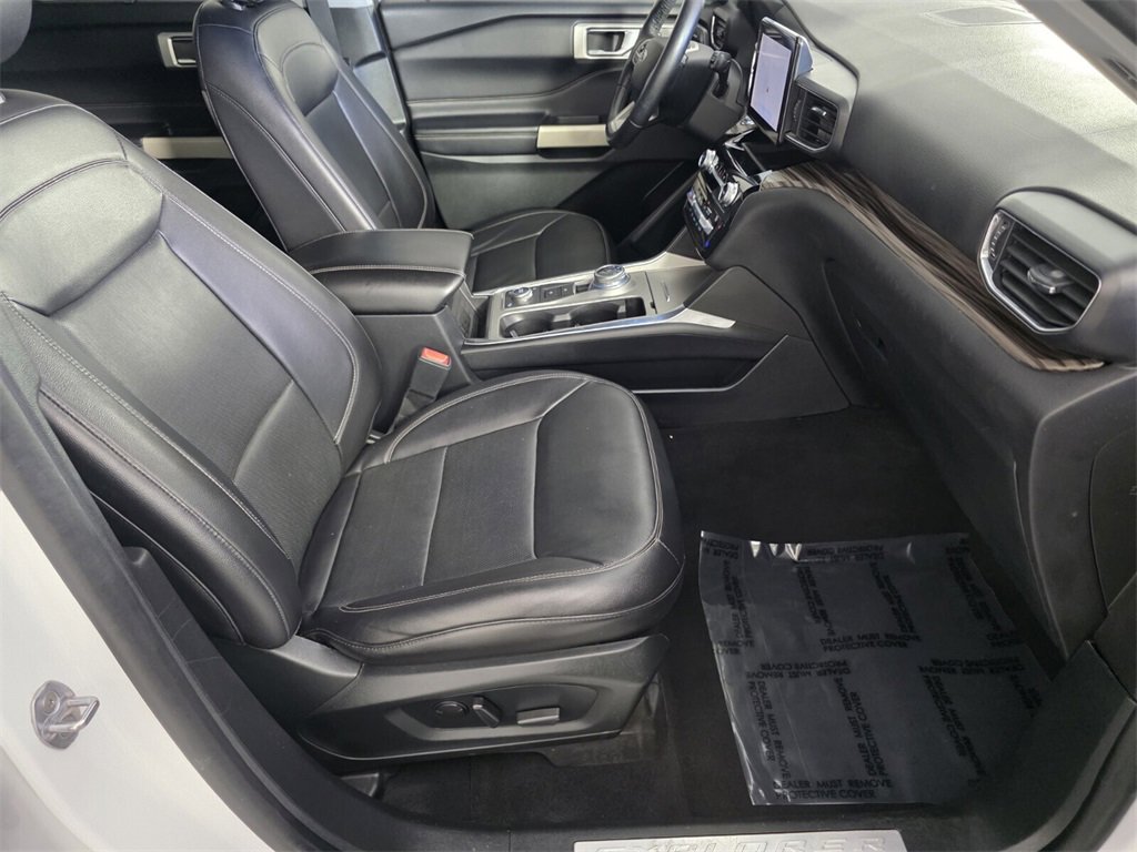 Used 2021 Ford Explorer Limited image 35