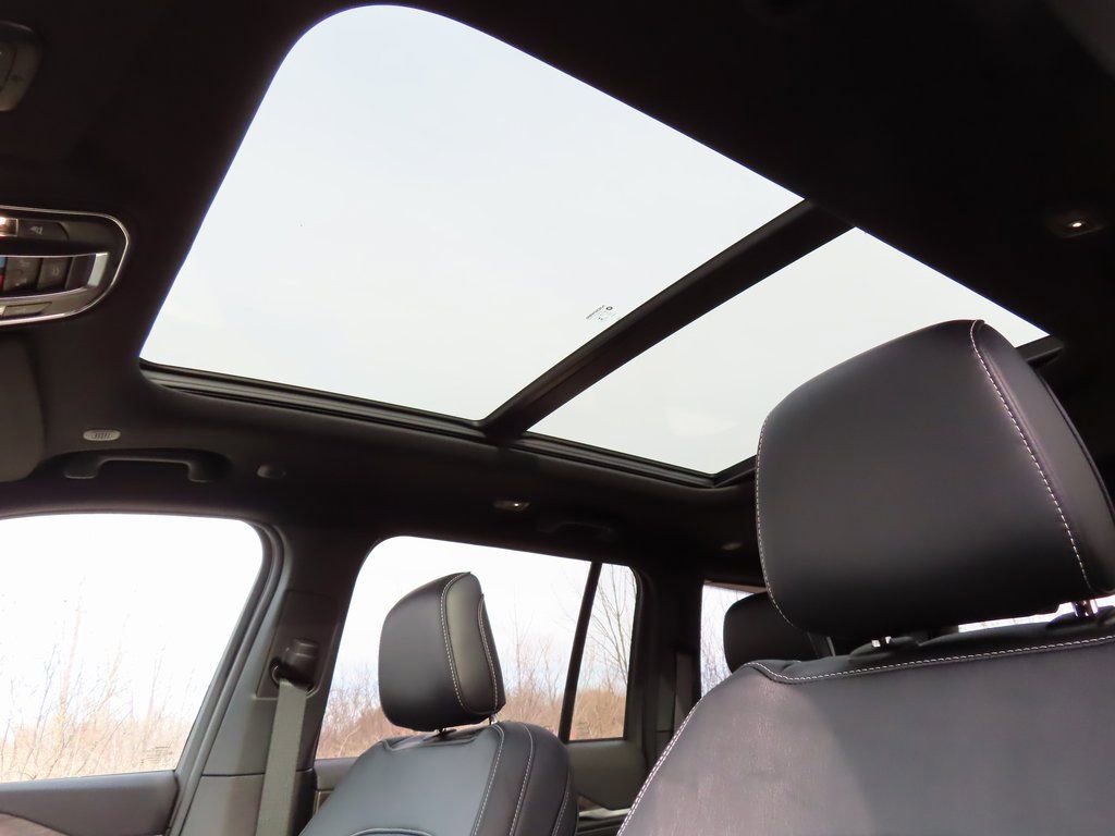 New 2026 Jeep Grand Cherokee Limited image 7