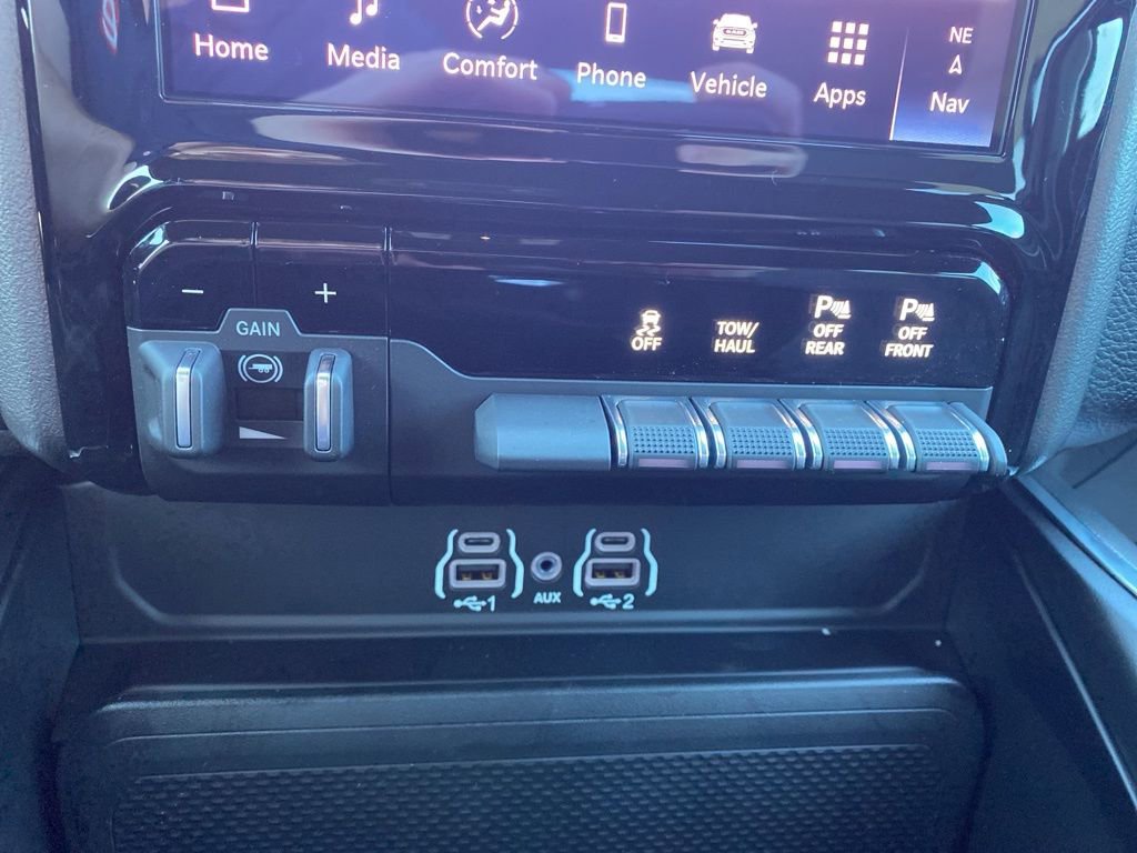 New 2026 RAM 2500 Lone Star AWD/4WD image 32