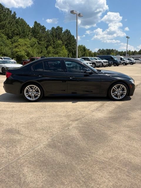 Used 2017 BMW 330i Sedan RWD image 6